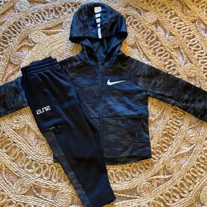 mint green nike jacket